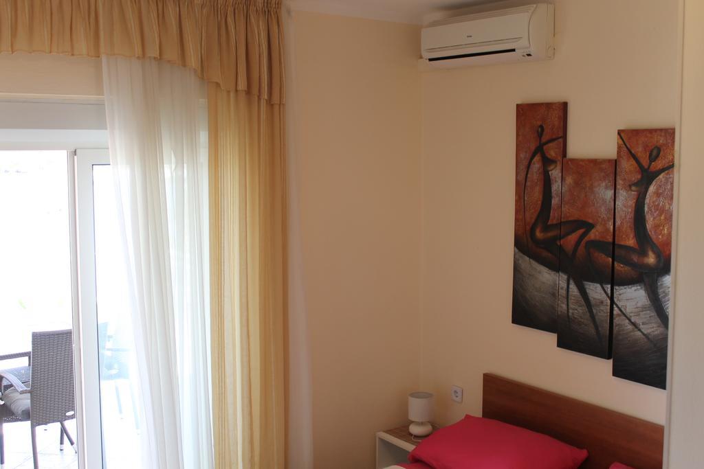 Apartments Roko Kolinda Bibinje Exterior foto