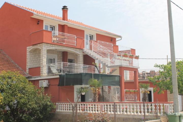 Apartments Roko Kolinda Bibinje Exterior foto