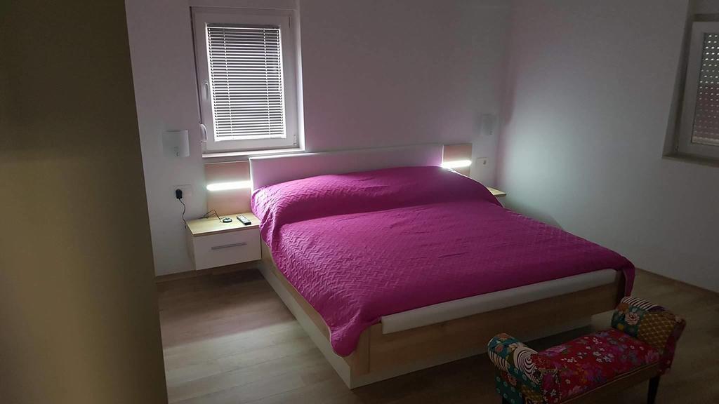 Apartments Roko Kolinda Bibinje Exterior foto