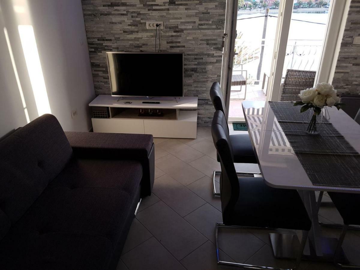 Apartments Roko Kolinda Bibinje Exterior foto