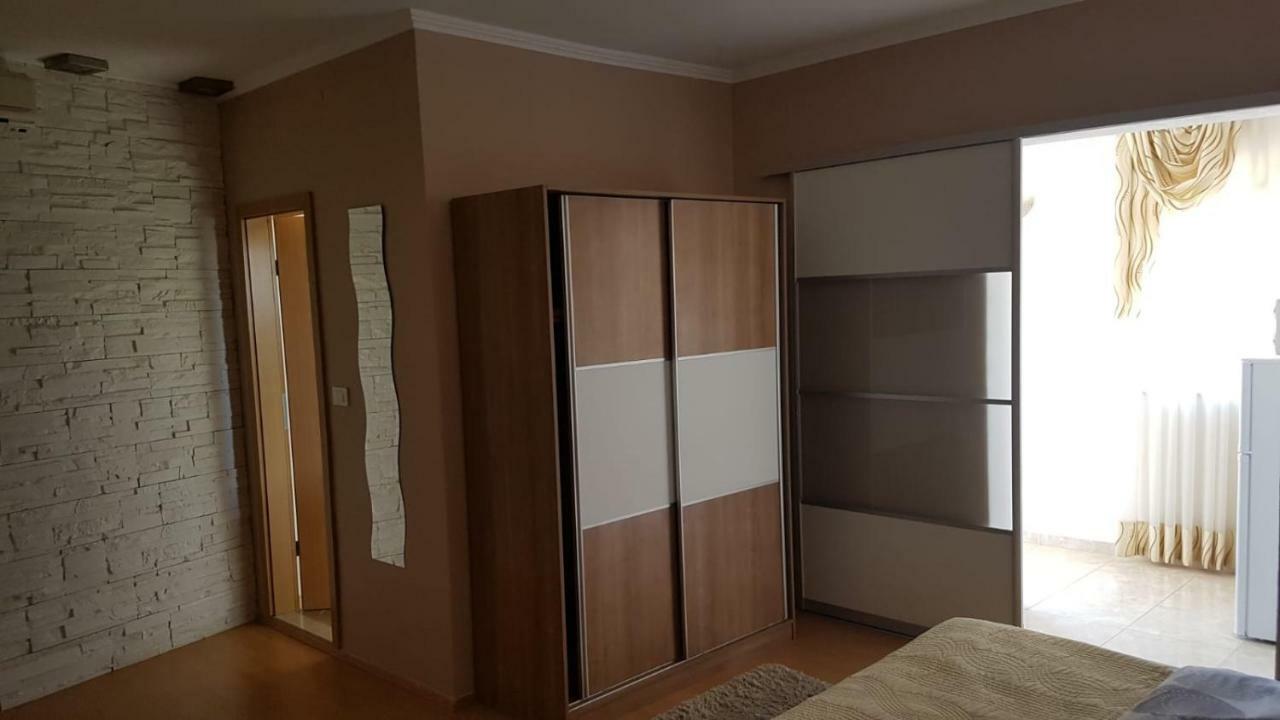 Apartments Roko Kolinda Bibinje Exterior foto