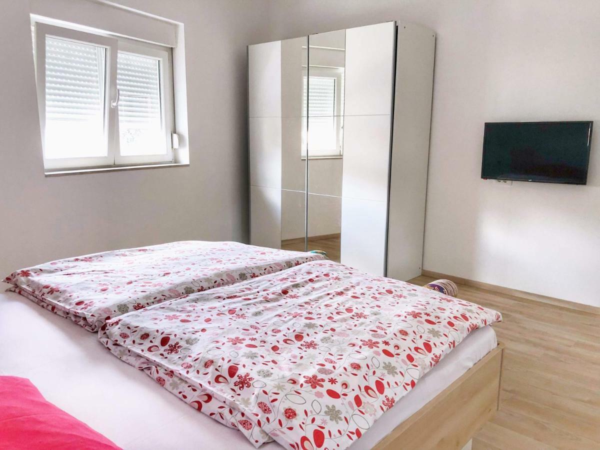 Apartments Roko Kolinda Bibinje Exterior foto